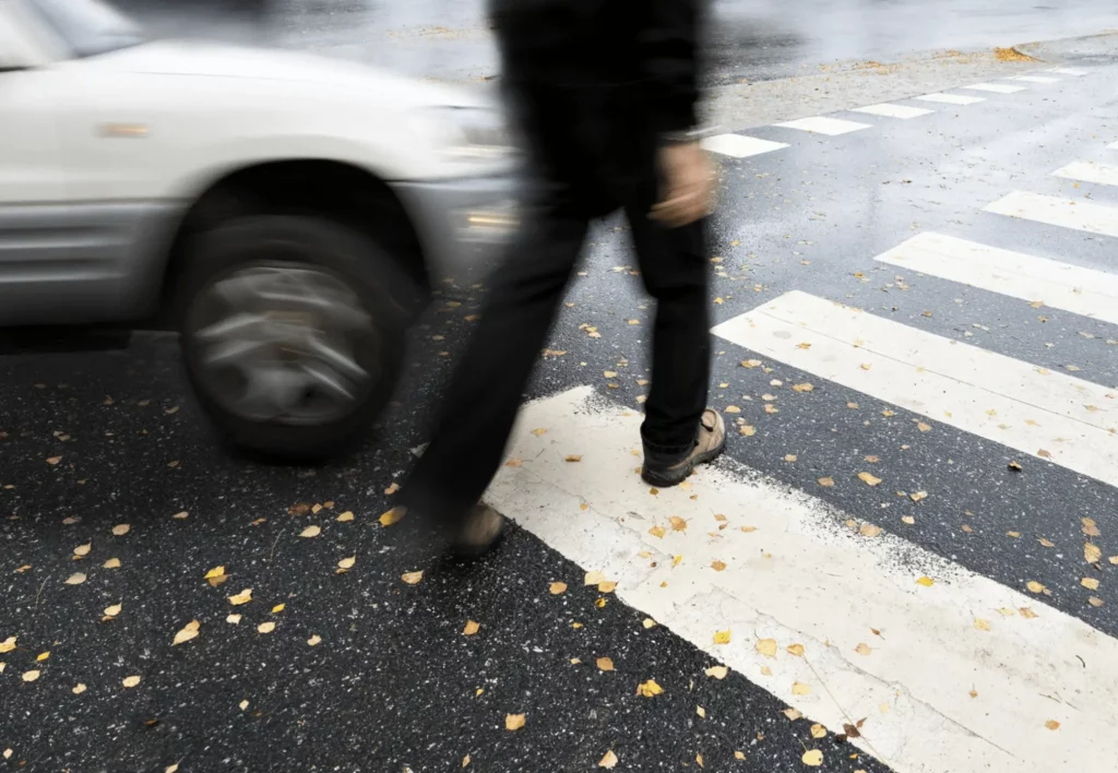 Is jaywalking legal in California with Freedom to Walk Act