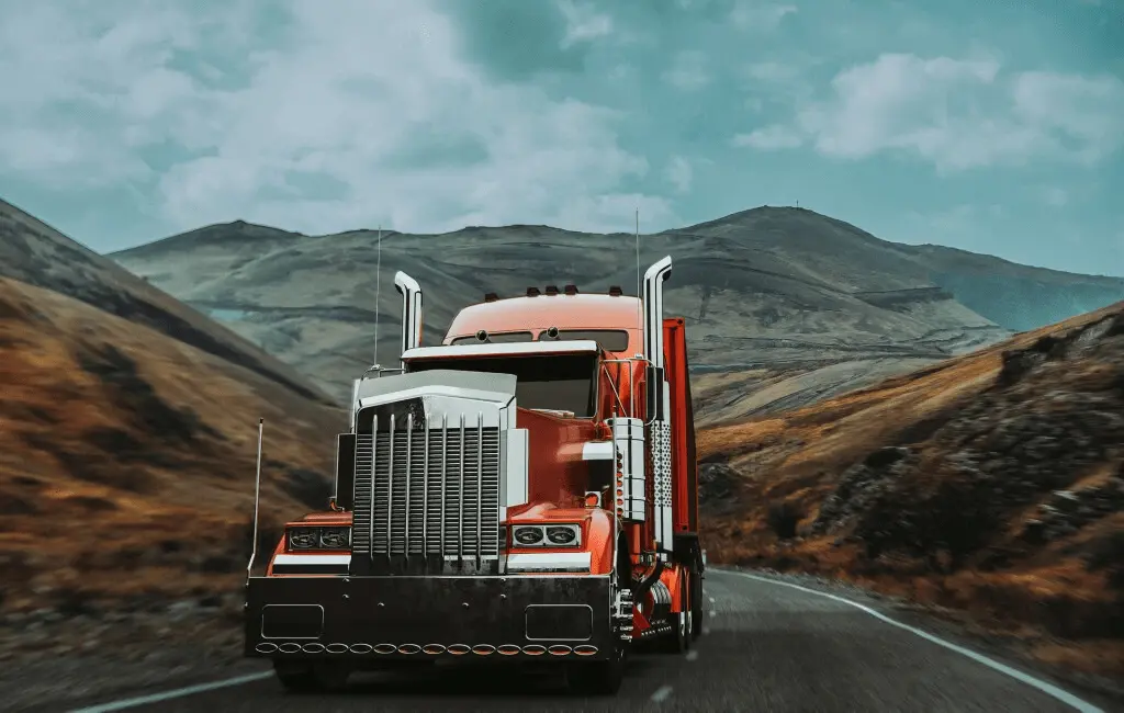 How much does a semi-truck weigh? It depends on the load it's carrying, but we answer that question here at West Coast Trial Lawyers.